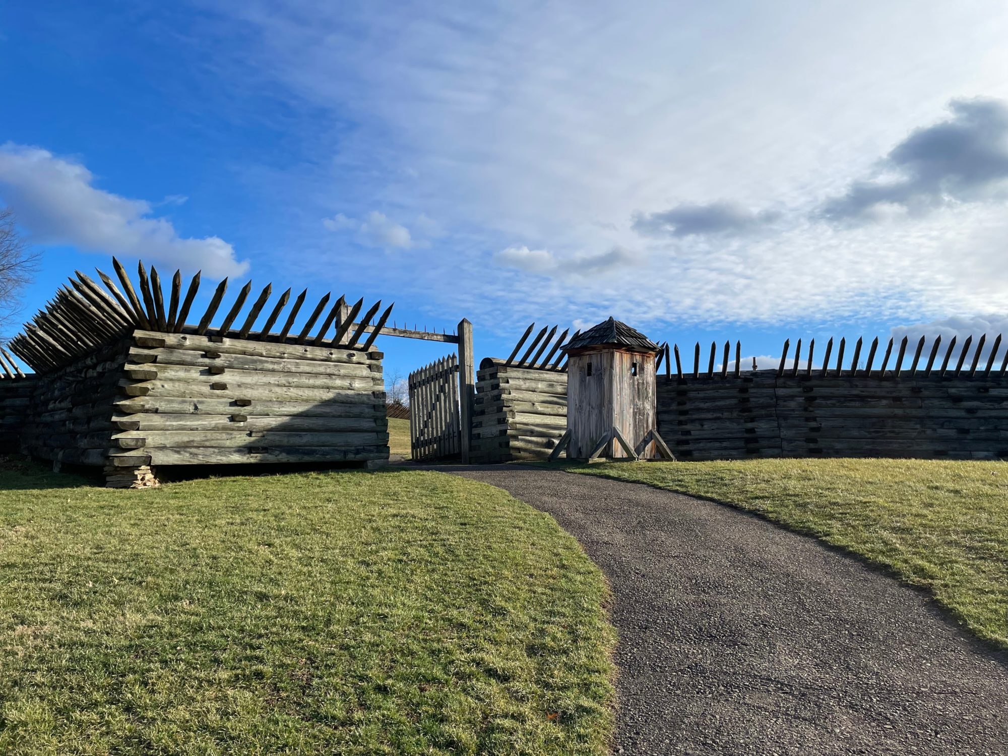 Wooden,Fort,With,Spiked,Log,Walls