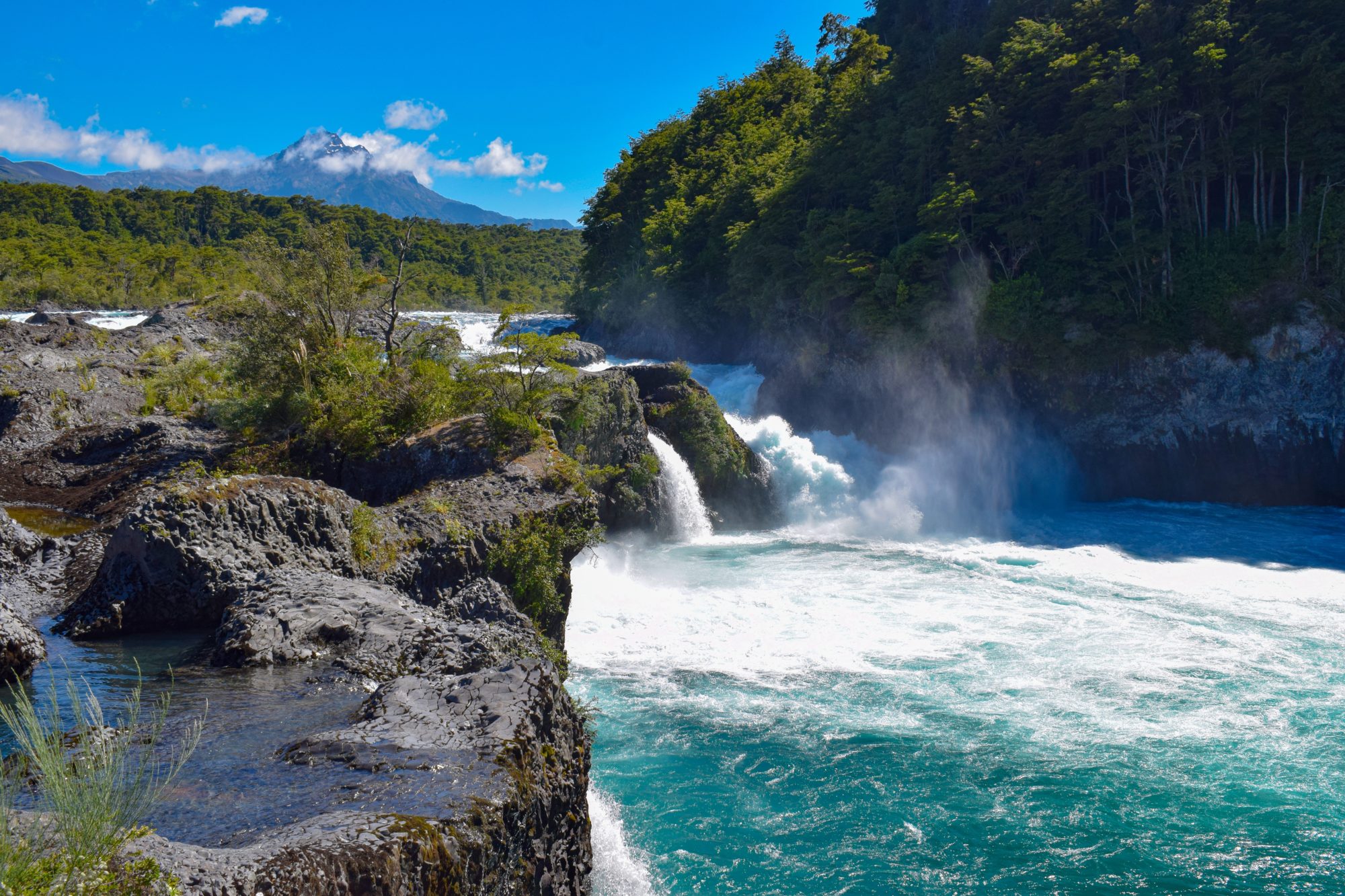 The,Saltos,Del,Río,Petrohué,Are,Waterfalls,Located,A,Short