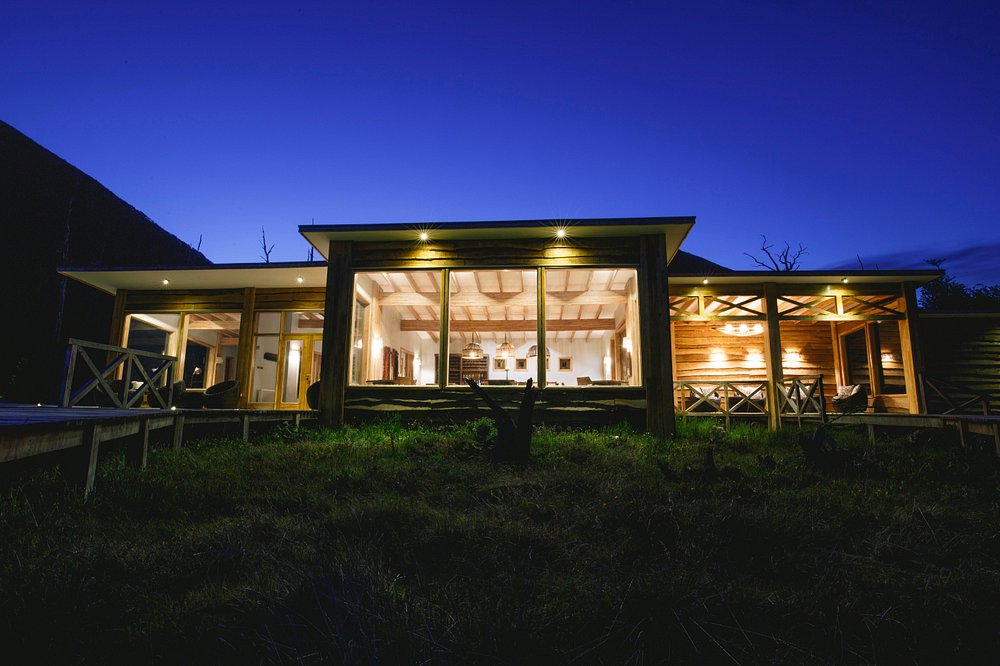 lodge-deseado